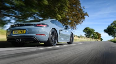 Porsche Cayman rear tracking